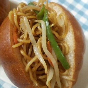 焼きそばパン